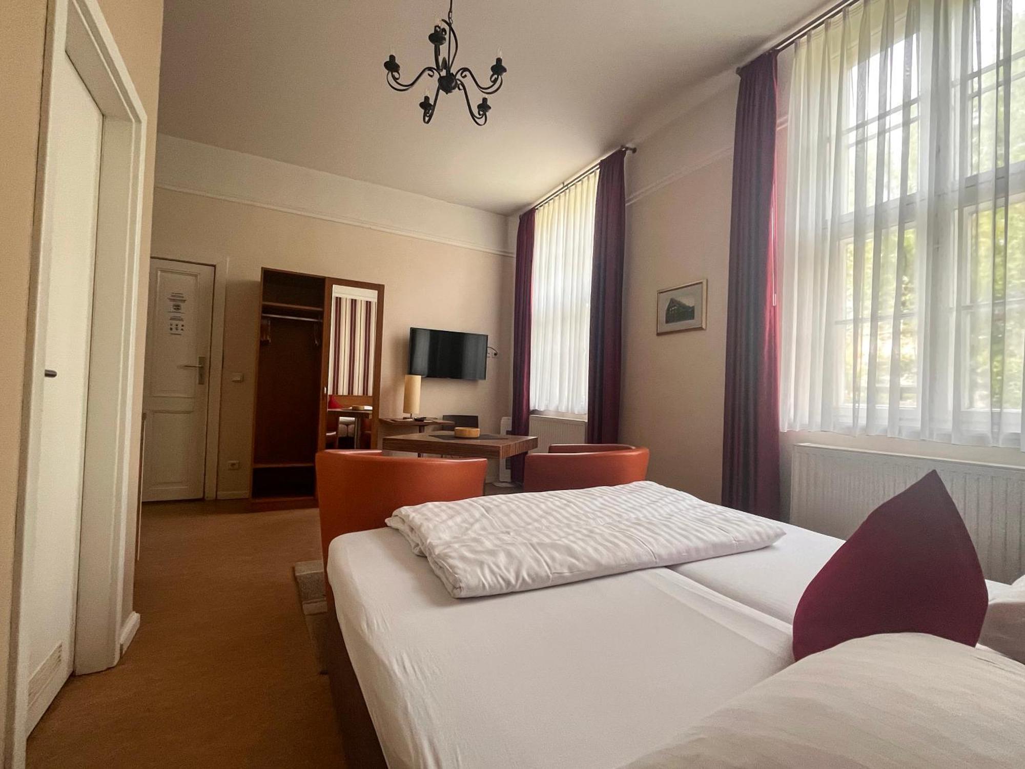 Apartmenthaus Gutenberg 78 พอทสดัม ภายนอก รูปภาพ