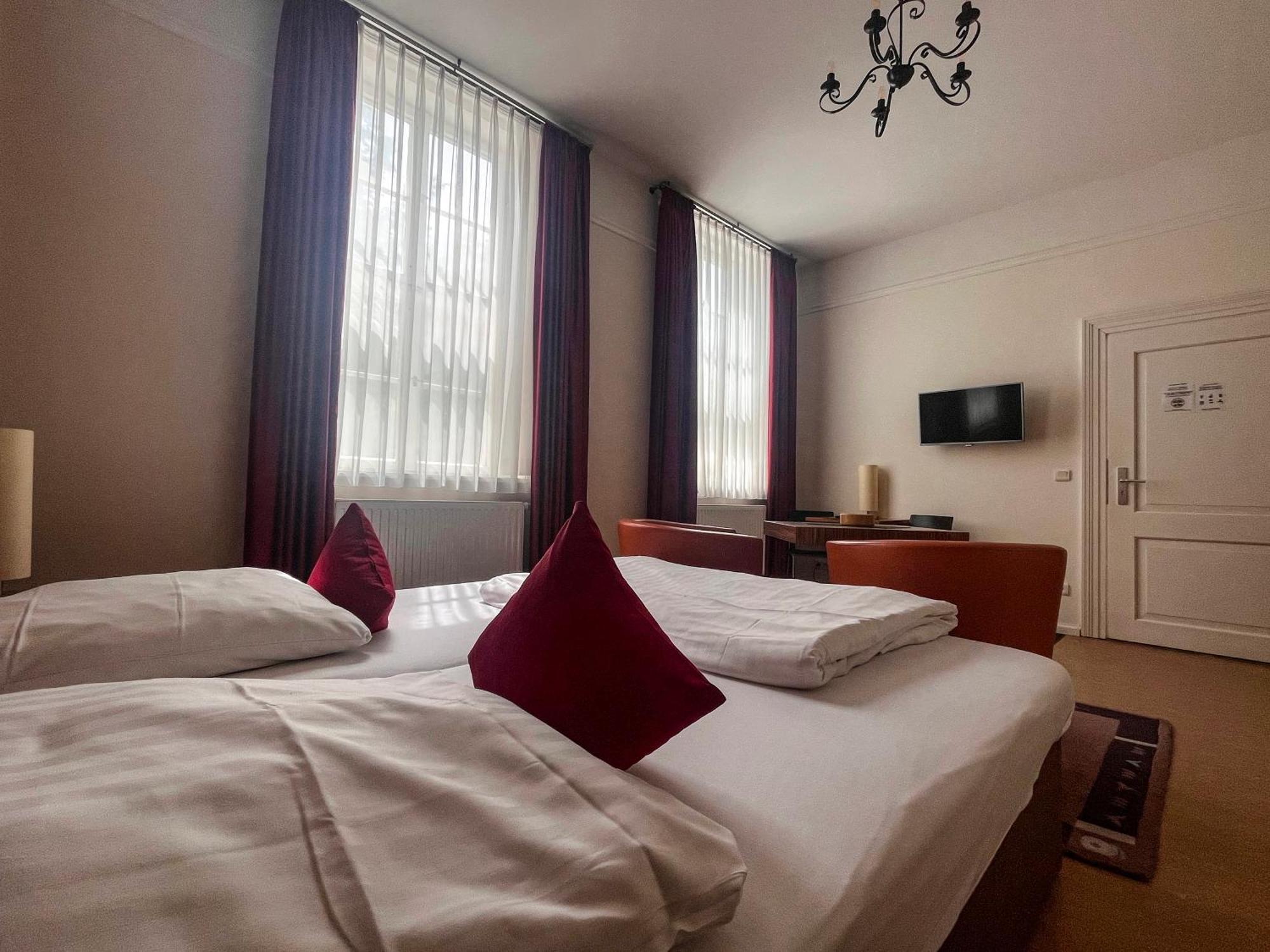 Apartmenthaus Gutenberg 78 พอทสดัม ภายนอก รูปภาพ